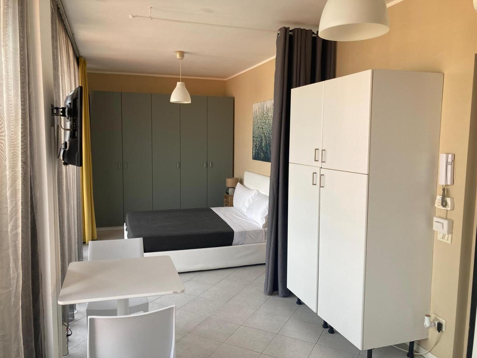 Gerenzano Apartments Eksteriør bilde